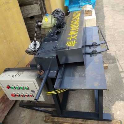 廢舊方木四面刨 四邊鋸機(jī) 木工機(jī)械圖片_高清圖_細(xì)節(jié)圖-任縣卓大機(jī)械廠