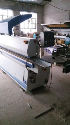 現代木材加工廠 全套木工機械的高效運作與精細管理